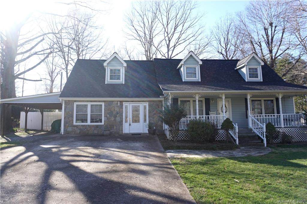 1635 26th Street - Photo 1