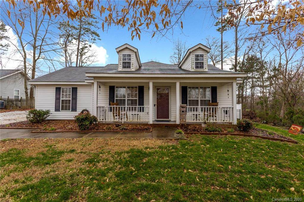 712 White Oak Lane - Photo 1