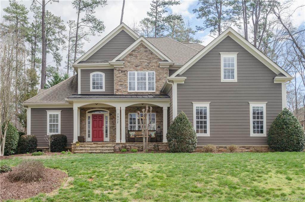 7952 Glen Abbey Circle - Photo 1