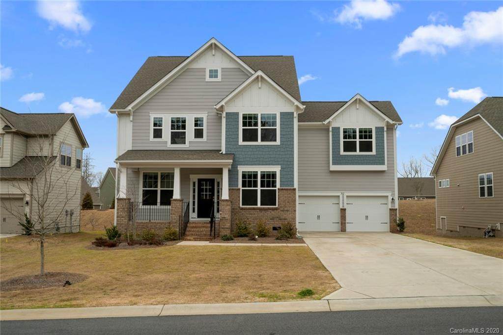 262 Sweet Briar Drive - Photo 1