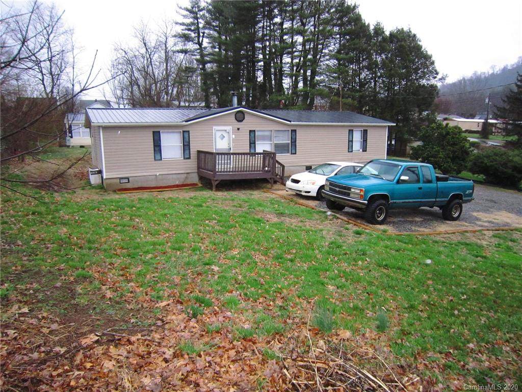7 Lisa Drive - Photo 1