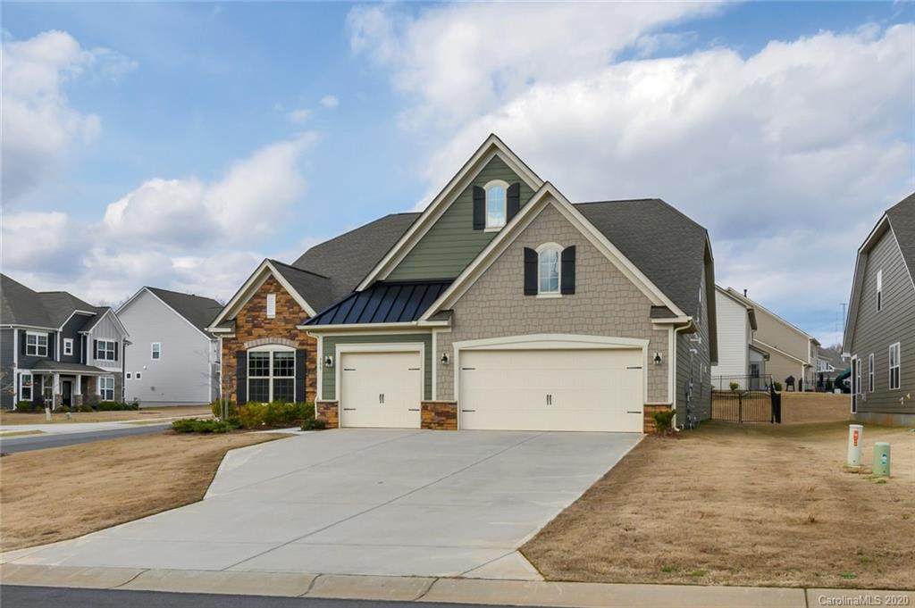 795 Kathy Dianne Drive - Photo 1