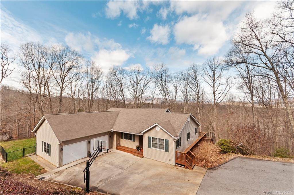 1030 Redfield Drive - Photo 1