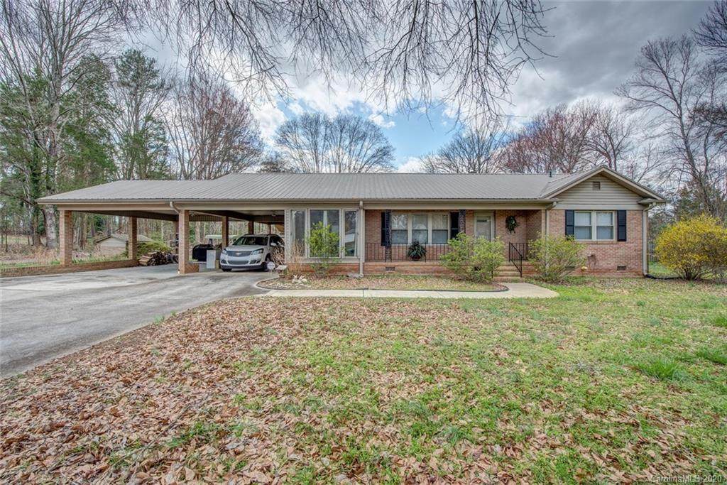 6134 New Hope Road - Photo 1