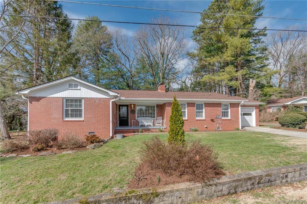 1529 Dawnview Drive - Photo 1