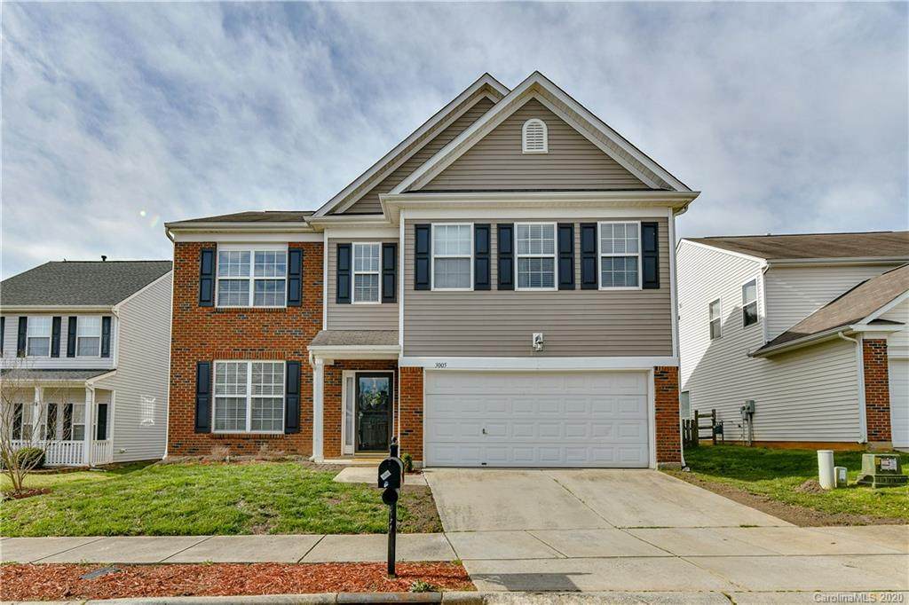 3005 Saphire Lane - Photo 1