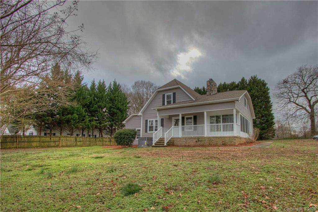 501 Wonderwood Drive - Photo 1