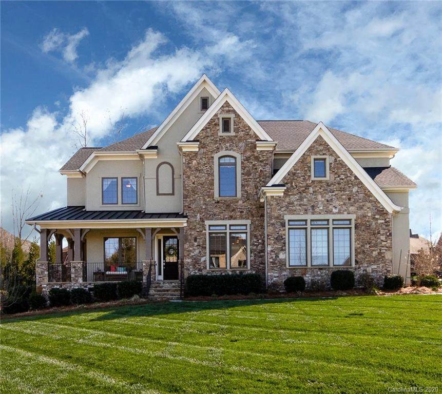 235 Glenmoor Drive - Photo 1
