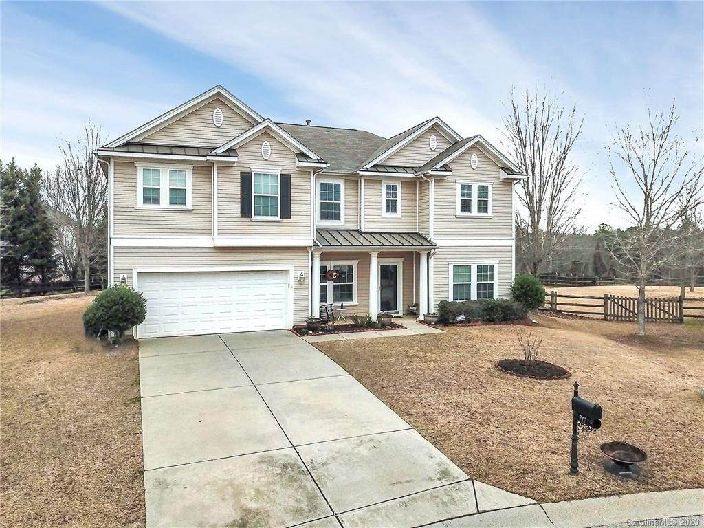 717 Sandy Green Court - Photo 1