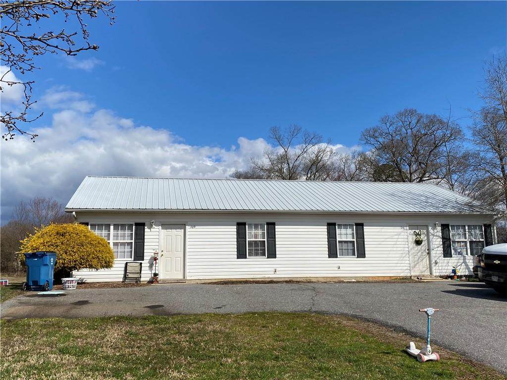 209 Jay Drive - Photo 1