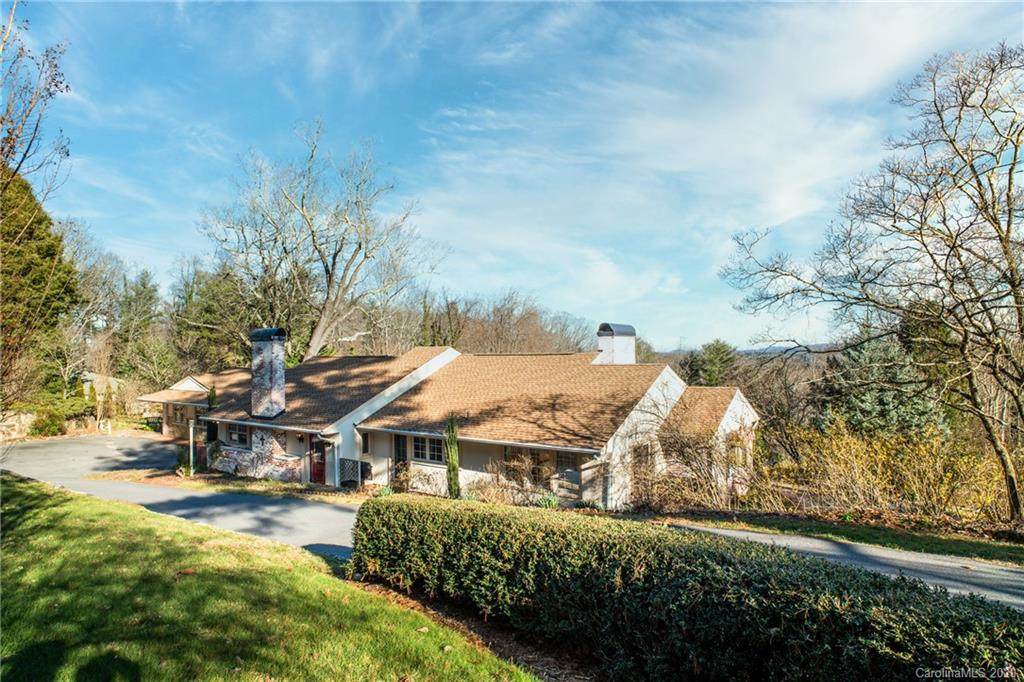 160 South Drive - Photo 1