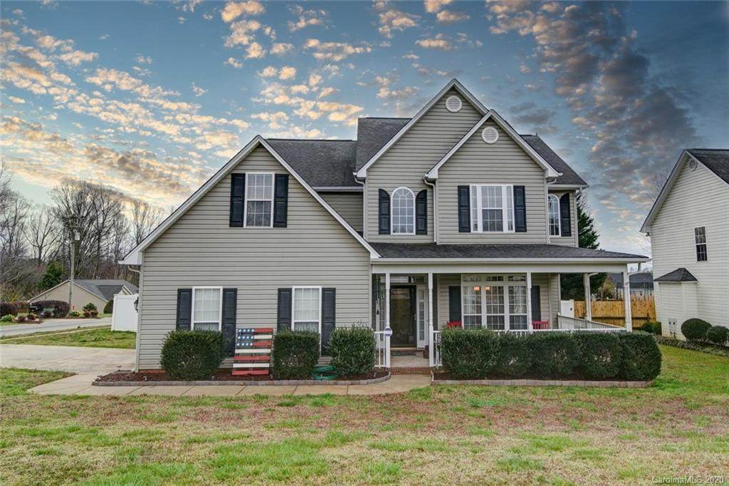 4425 Trapper Court - Photo 1