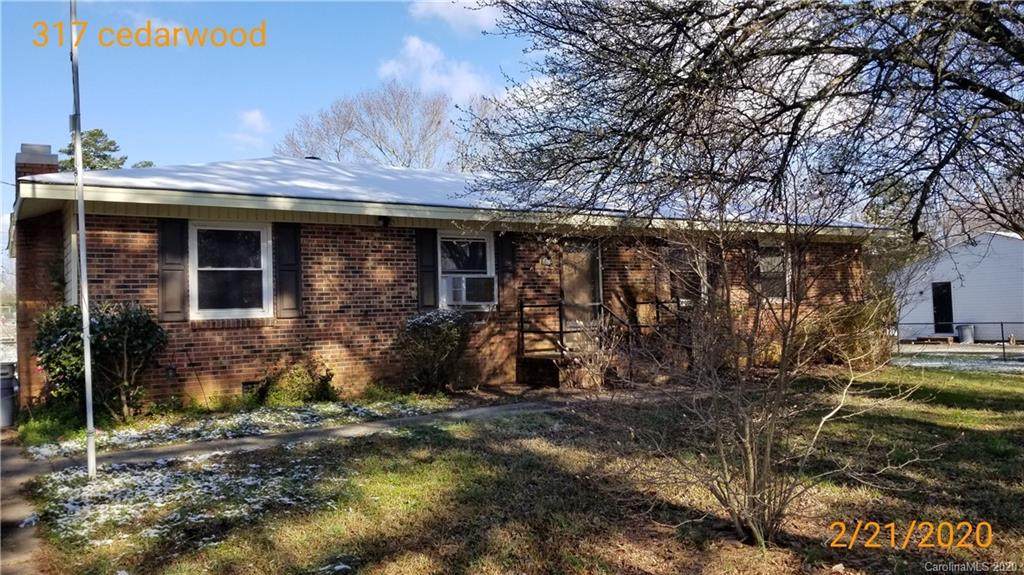 317 Cedarwood Lane - Photo 1