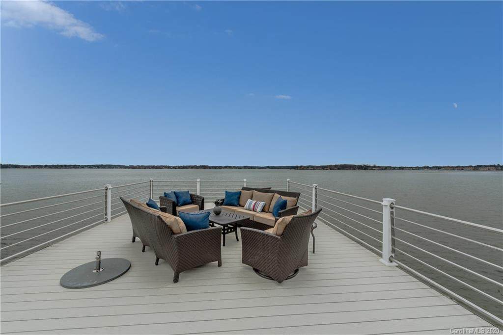17118 Island View Drive - Photo 1