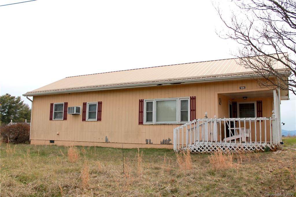1696 Ivy Hill Road - Photo 1