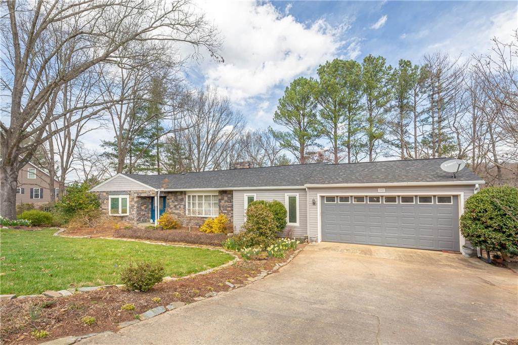 102 Mimosa Hills Drive - Photo 1