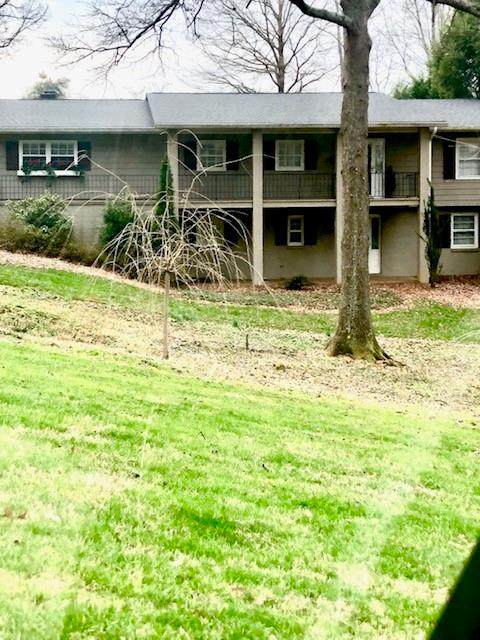 635 20th Avenue Drive - Photo 1