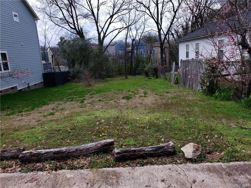 820 17th Street - Photo 1