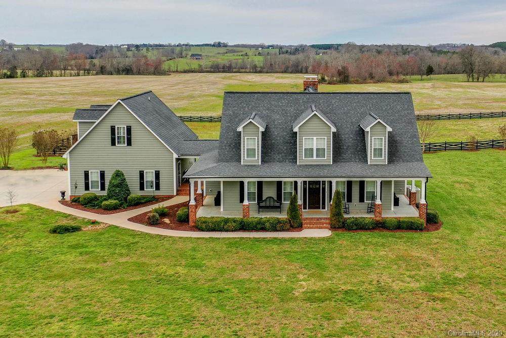 3385 Killian Road - Photo 1