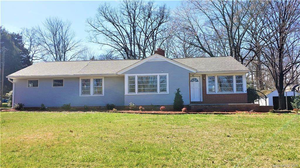 1321 Glenwood Avenue - Photo 1