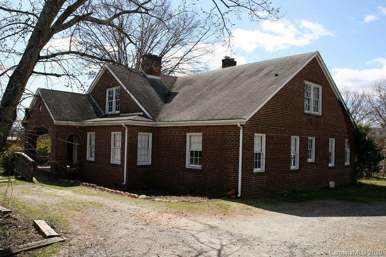 318 Main Street - Photo 1