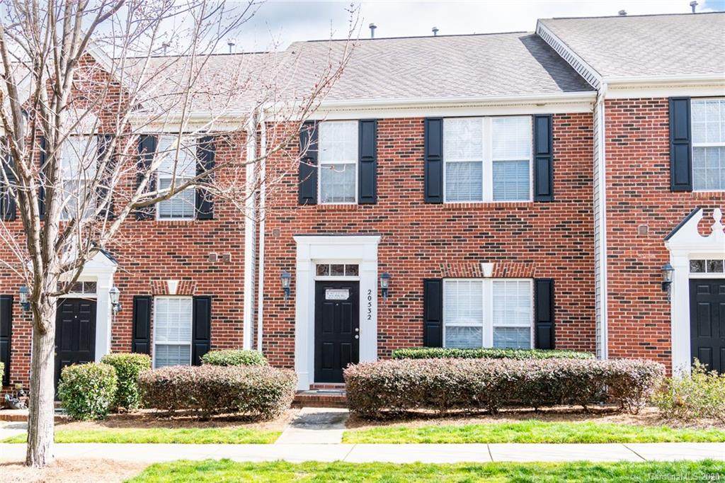20532 Harbor View Drive - Photo 1