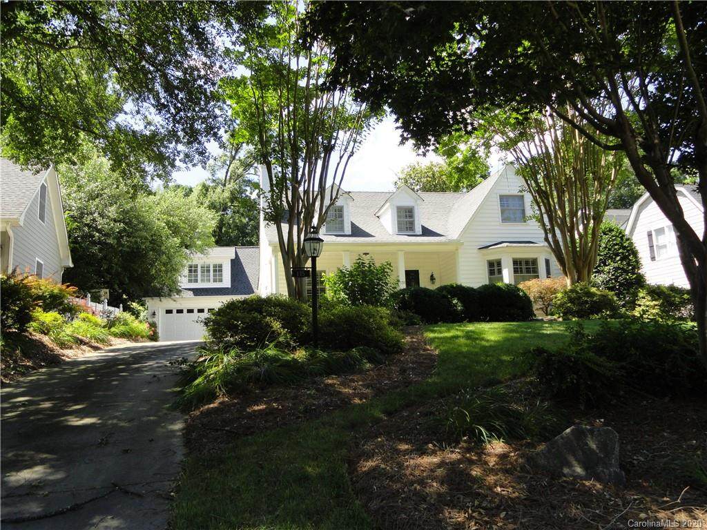 135 Eastover Drive - Photo 1