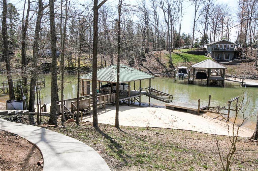 17524 Grasshopper Lane - Photo 1
