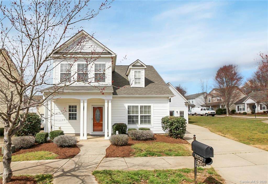 10745 Meadow Crossing Lane - Photo 1