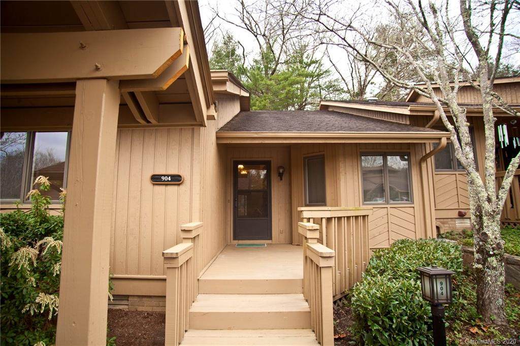 904 Red Oak Drive - Photo 1