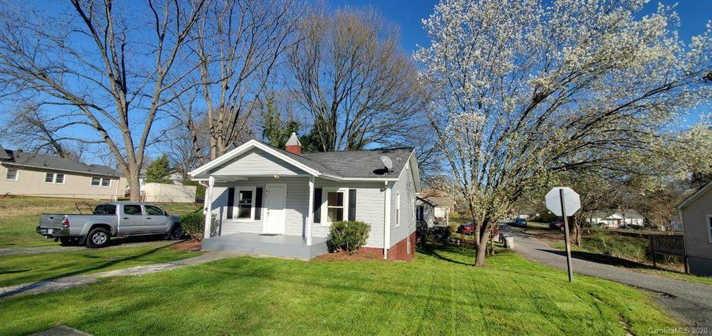 412 Oak Street - Photo 1