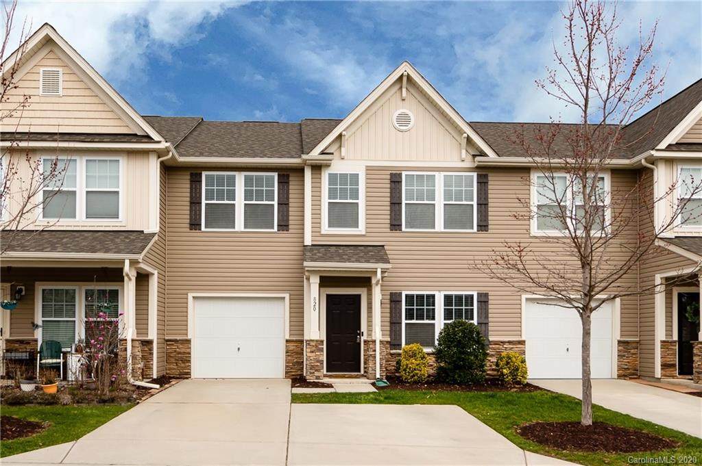 820 Summerlake Drive - Photo 1