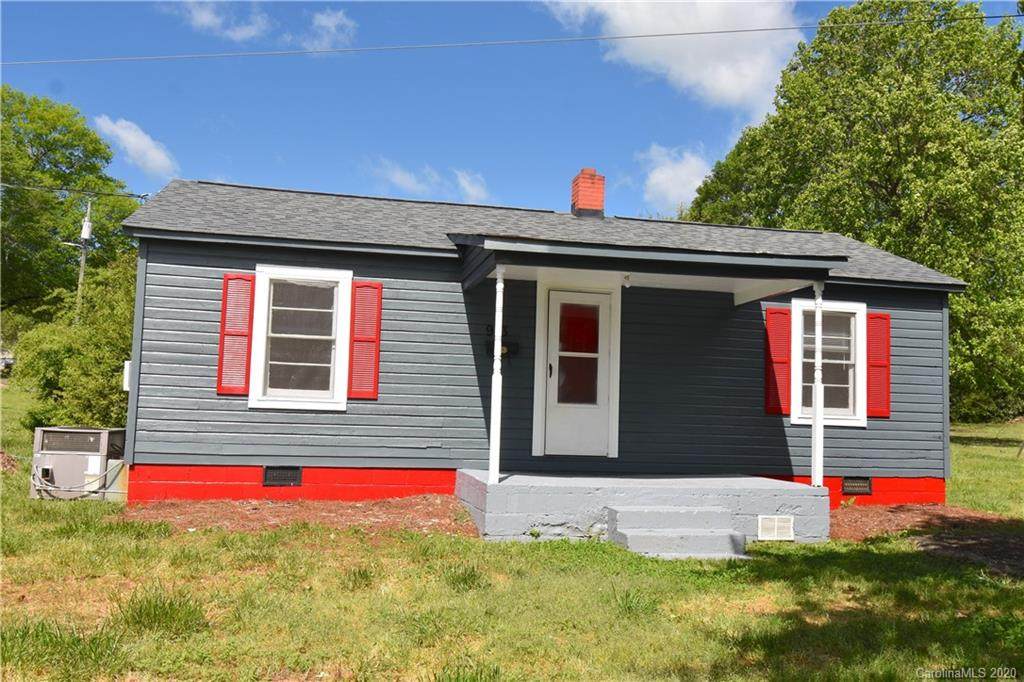 913 2nd Street - Photo 1