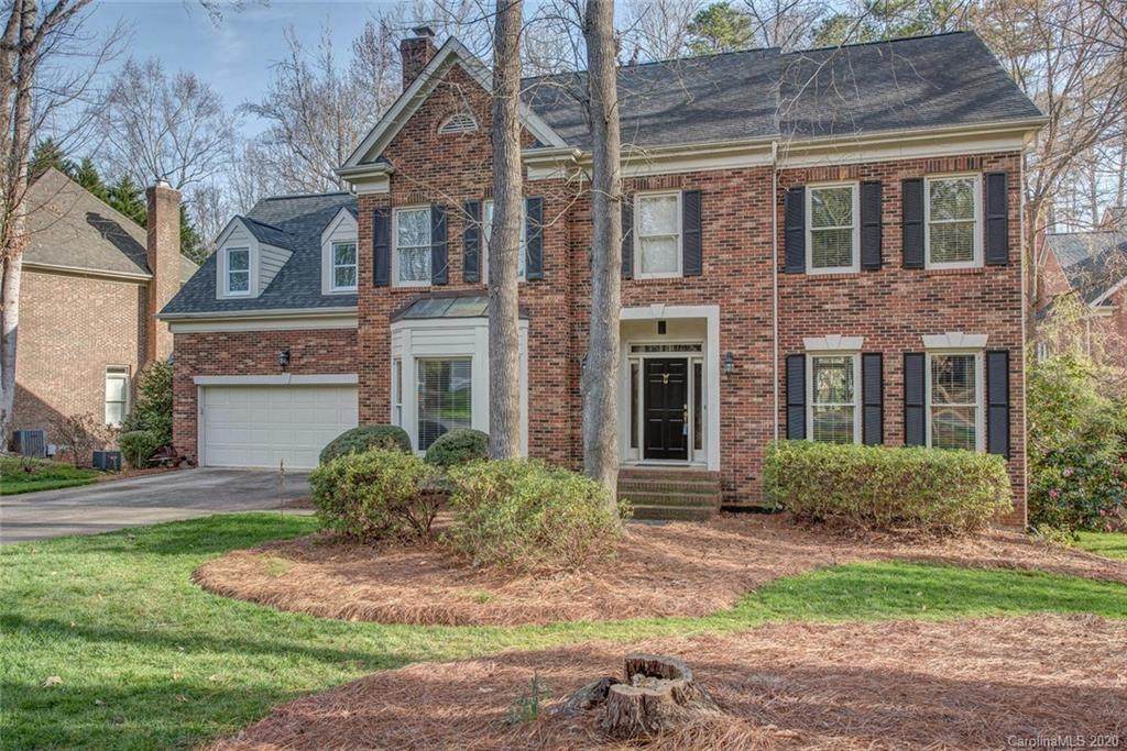 902 Hoke Trail - Photo 1