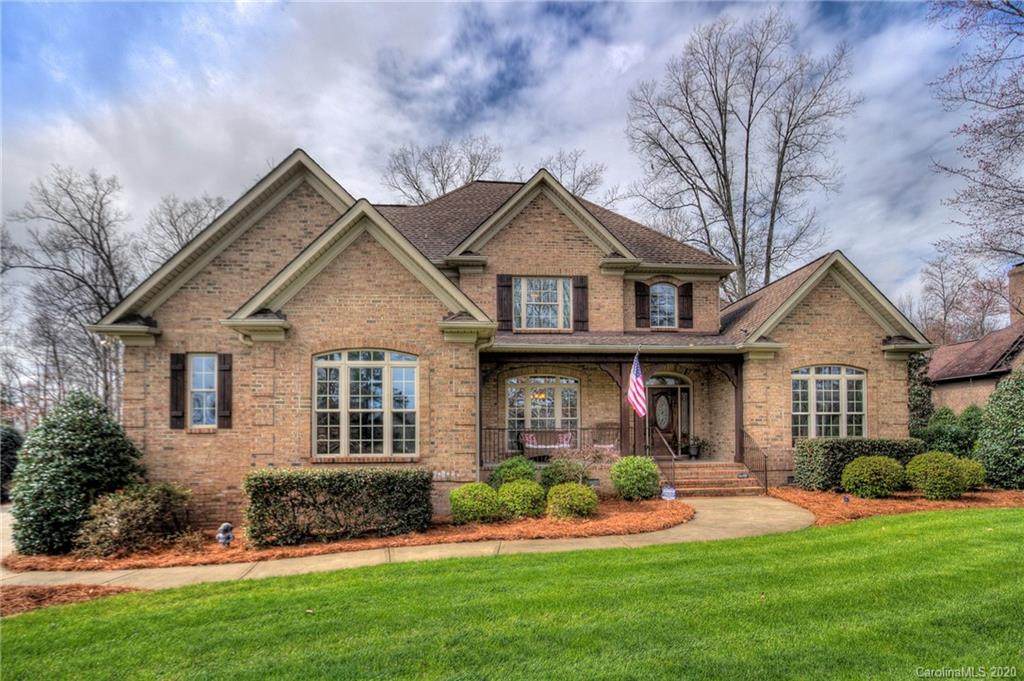 5677 Lake Wylie Road - Photo 1