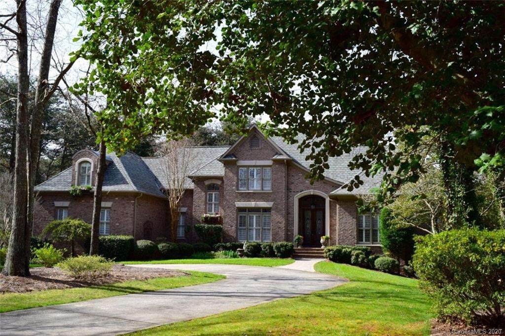 236 Porters Glen Drive - Photo 1