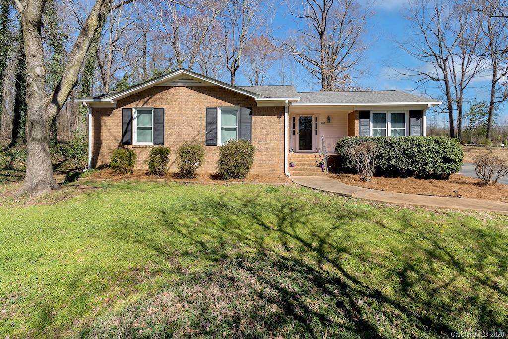 614 Hillsdale Drive - Photo 1
