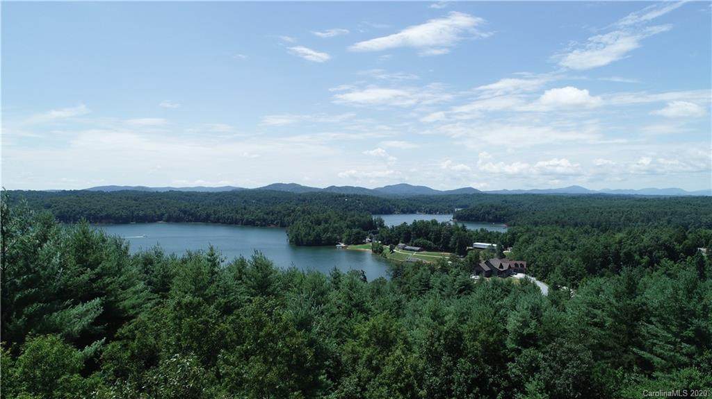 000 Lake Crest Drive - Photo 1