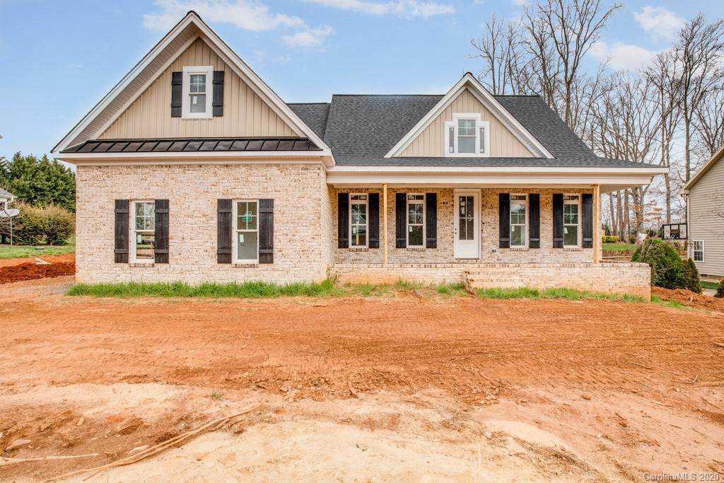 135 Arbor Hill Avenue - Photo 1