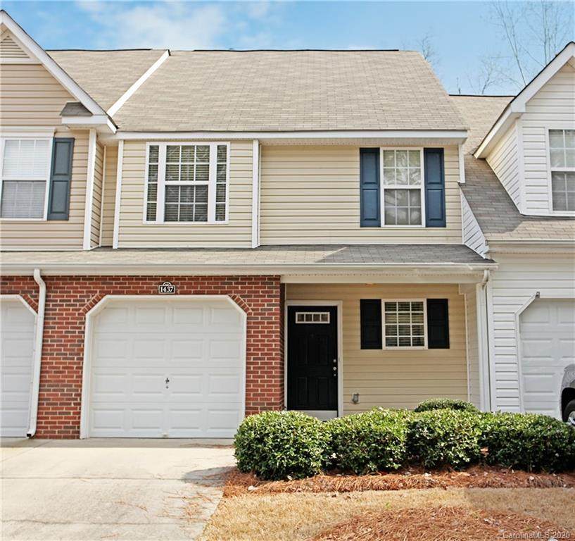 1437 Autumn Creek Court - Photo 1