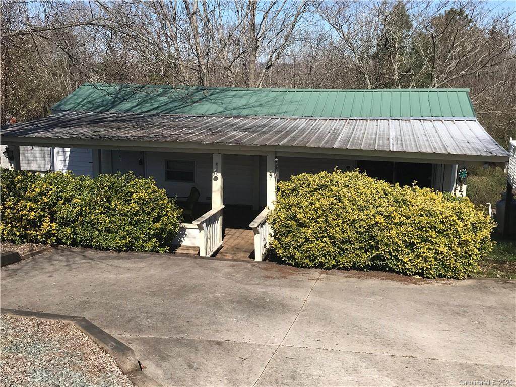 324 Mount View Lane - Photo 1