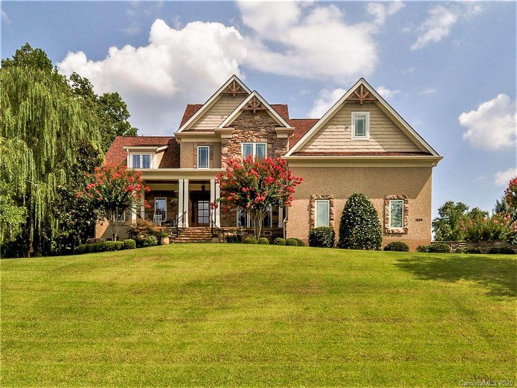 1329 Shinnecock Lane - Photo 1