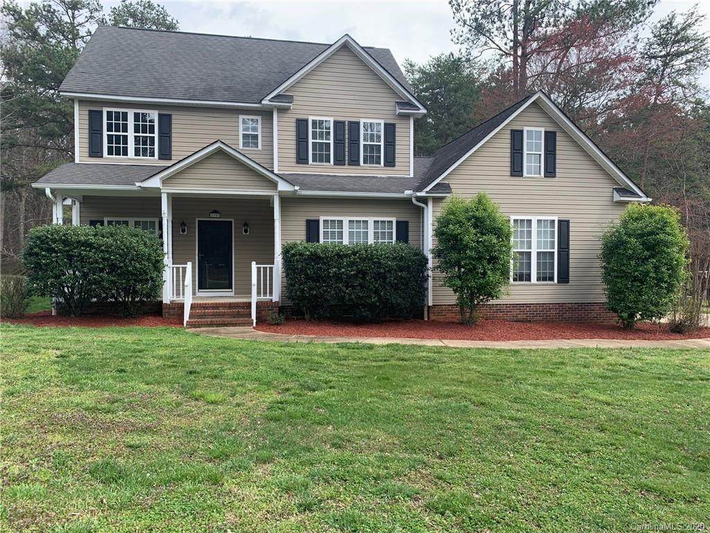 199 Spicewood Circle - Photo 1