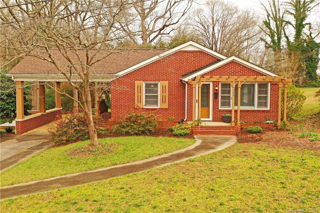 308 Hillcrest Avenue - Photo 1