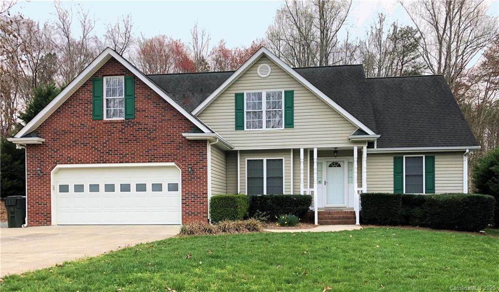 119 Hunters Pointe Drive - Photo 1