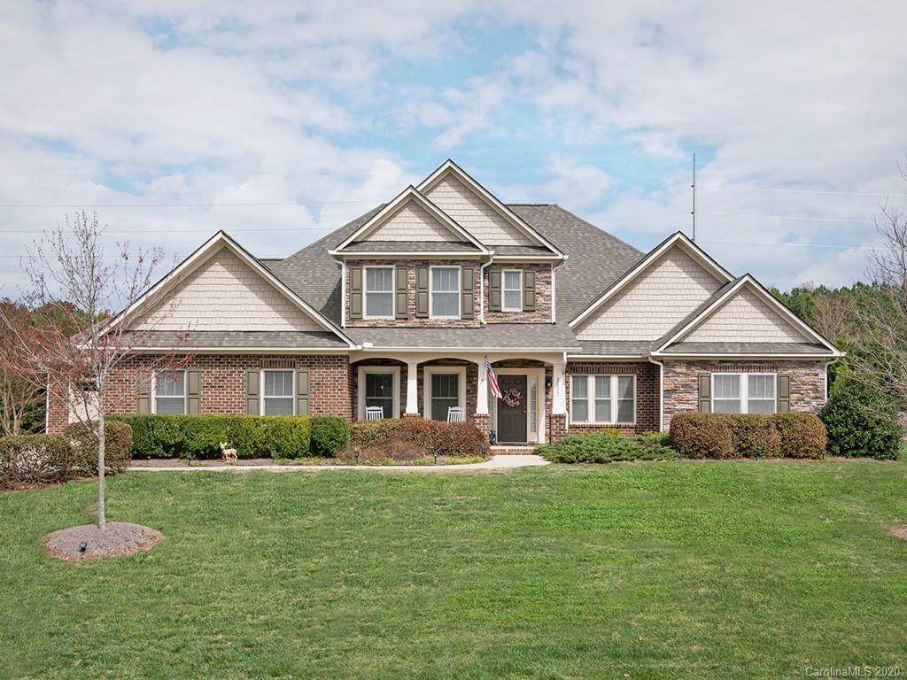 2037 Gloucester Street - Photo 1