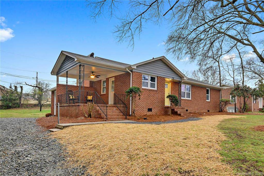 731 Carlton Drive - Photo 1