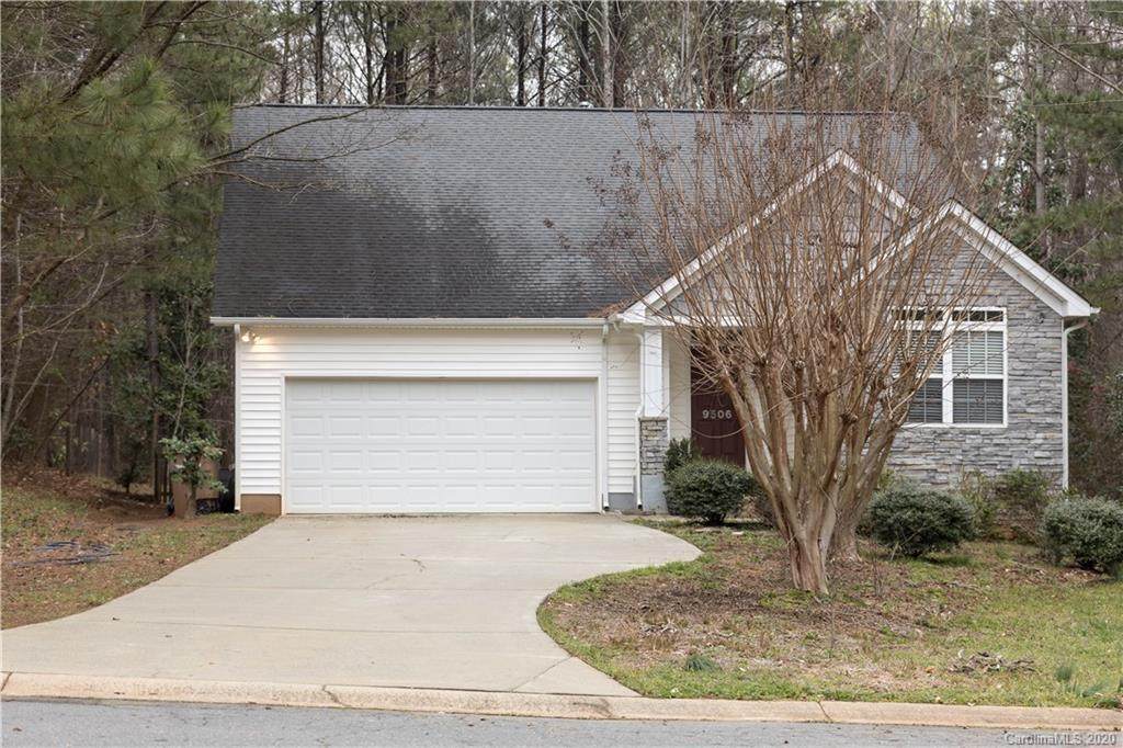 9506 Sweetbay Court - Photo 1