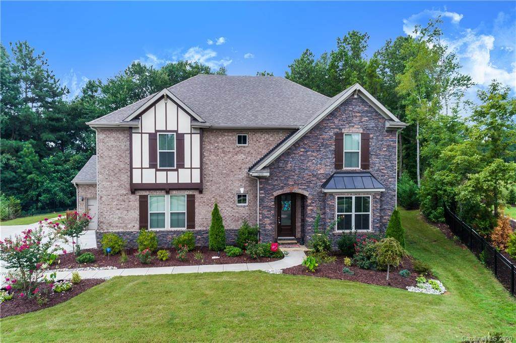 3055 Chasbury Park Drive - Photo 1