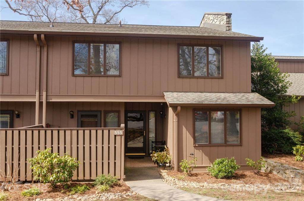 555 Crowfields Lane - Photo 1